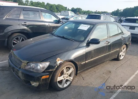 2002 Lexus Is 300 from USA, damaged, VIN JTHBD192X20039560